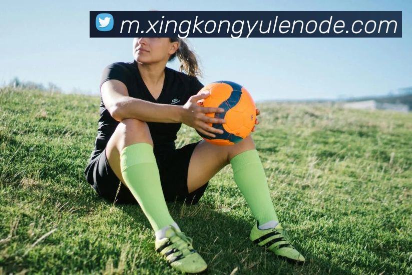 卡斯卡里诺称德泽尔比与克洛普相似或将成为利物浦新帅的最佳人选